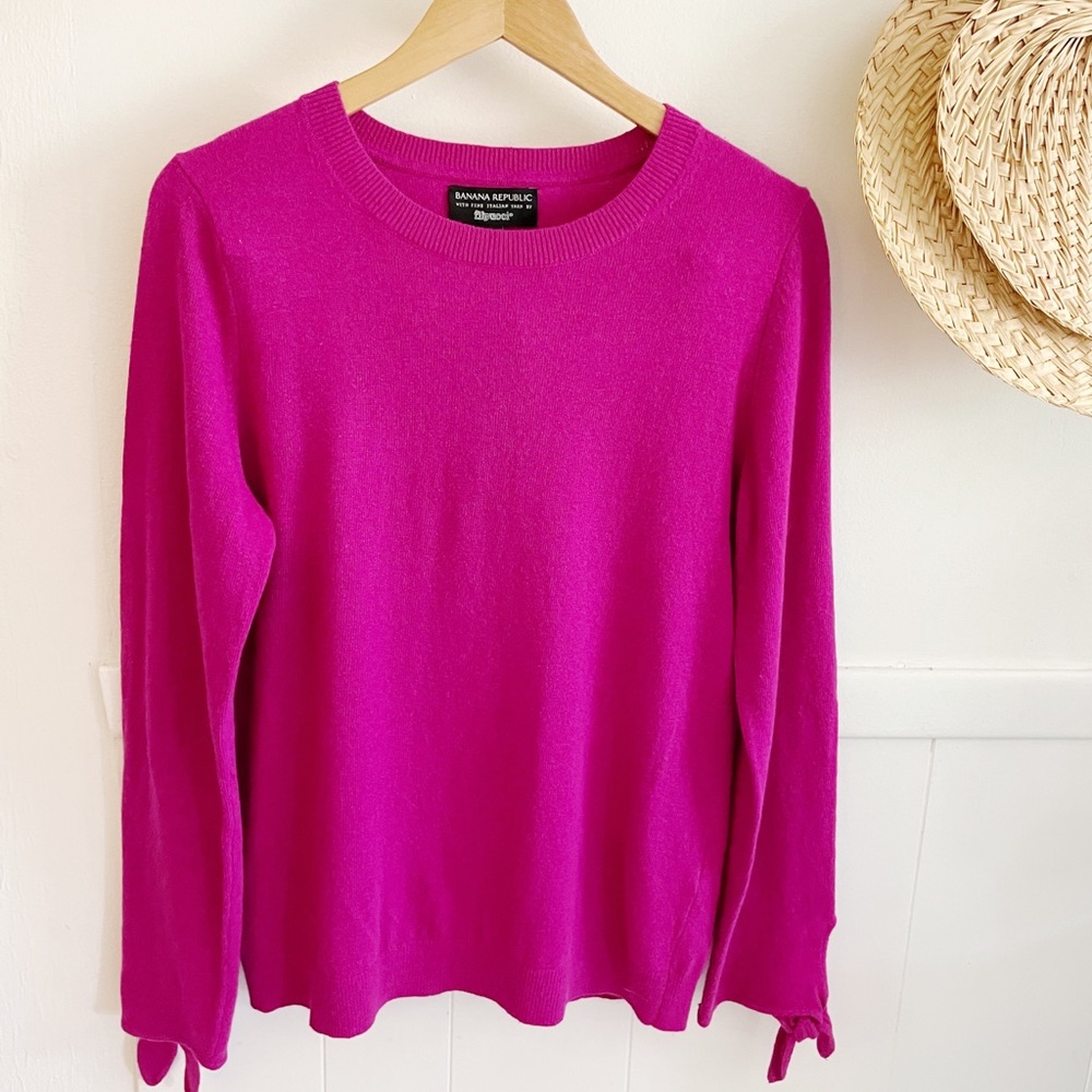 Banana Republic PINK 
New with tag